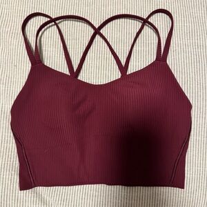 Lululemon sports bra